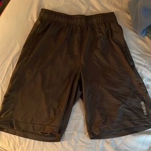 Reebok shorts size Small